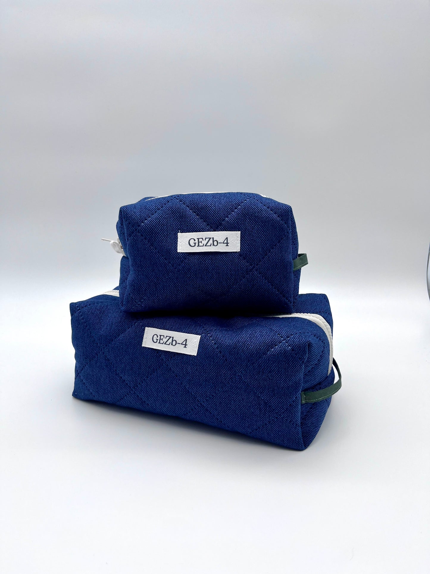 Dark Denim Make-up Bag Medium