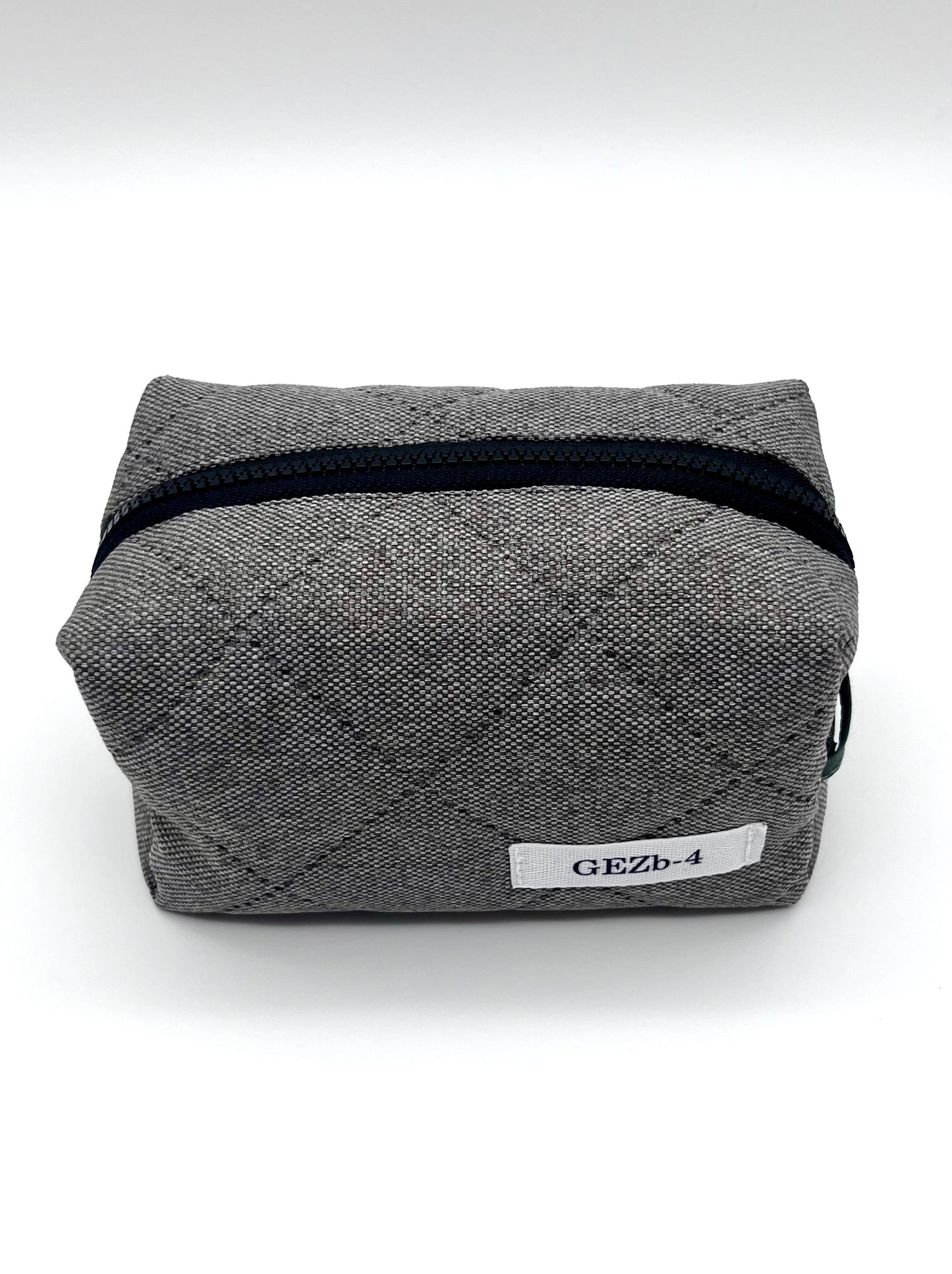 Smoke Make-up Bag Medium