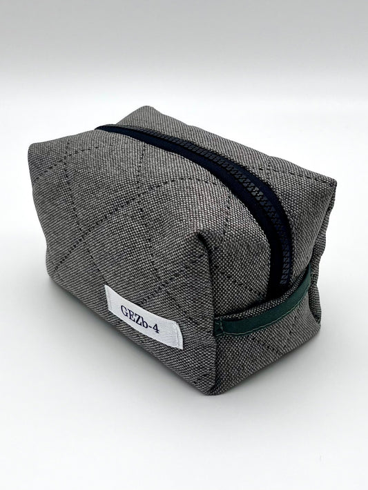 Smoke Make-up Bag Medium