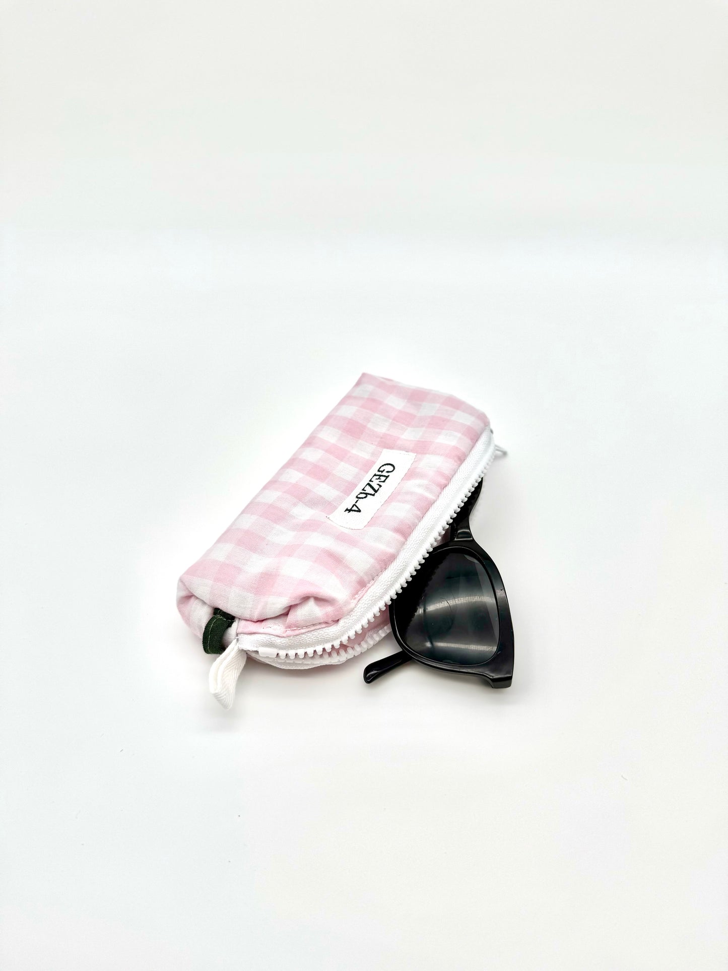 Rose Glasses Bag