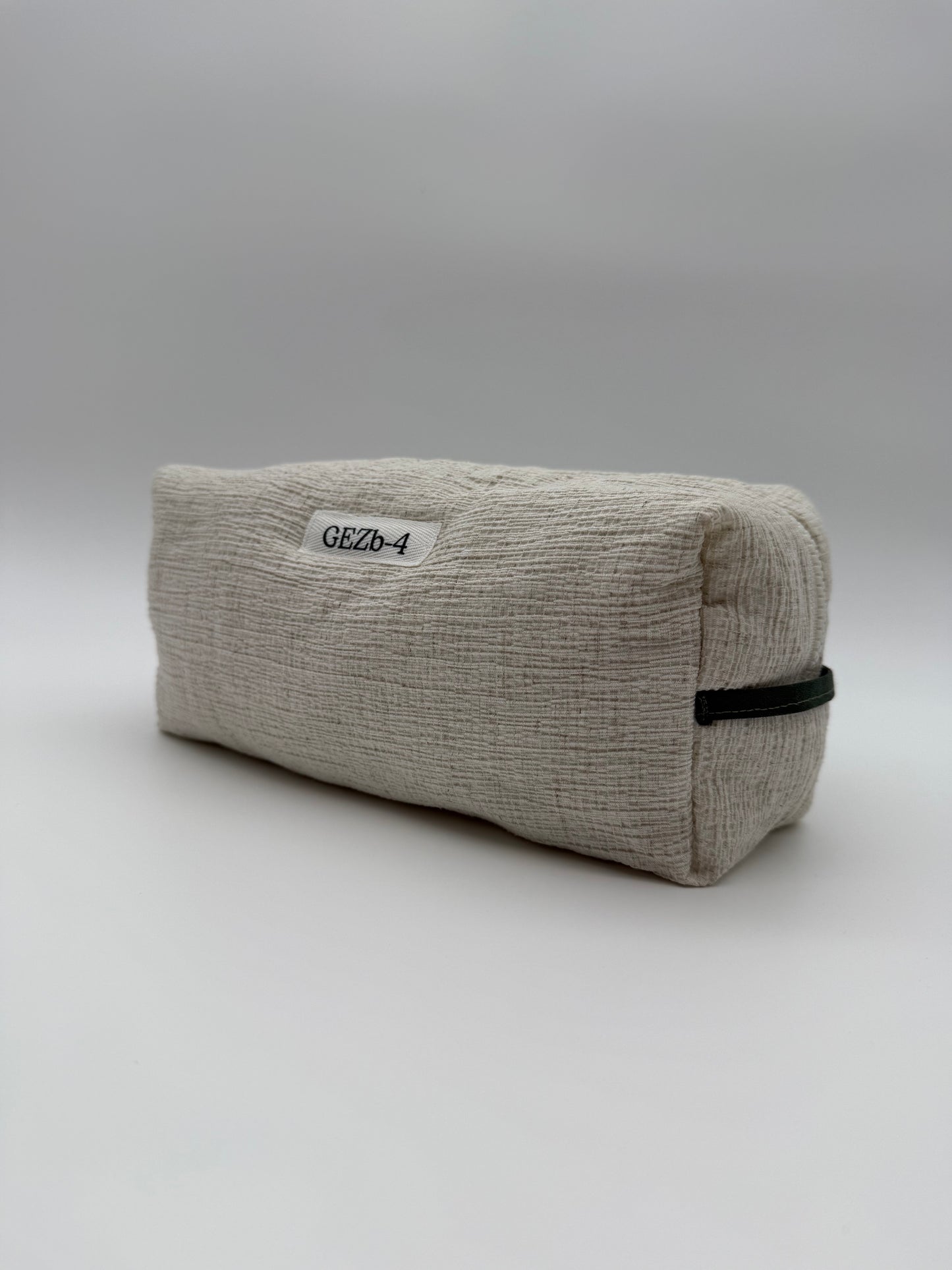 Marshmallow Make-up Bag Medium